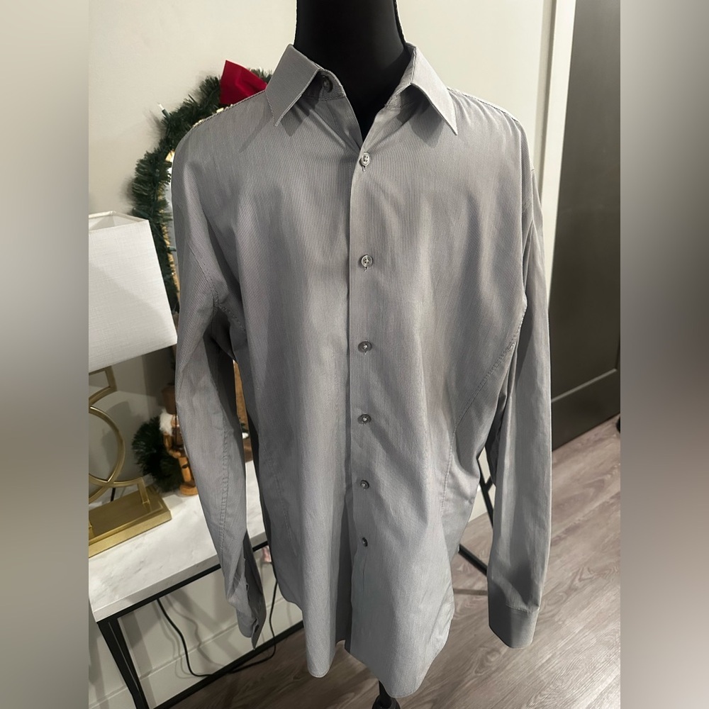 Calvin Klein Gray Dress Button Down Shirt size 16 34/35